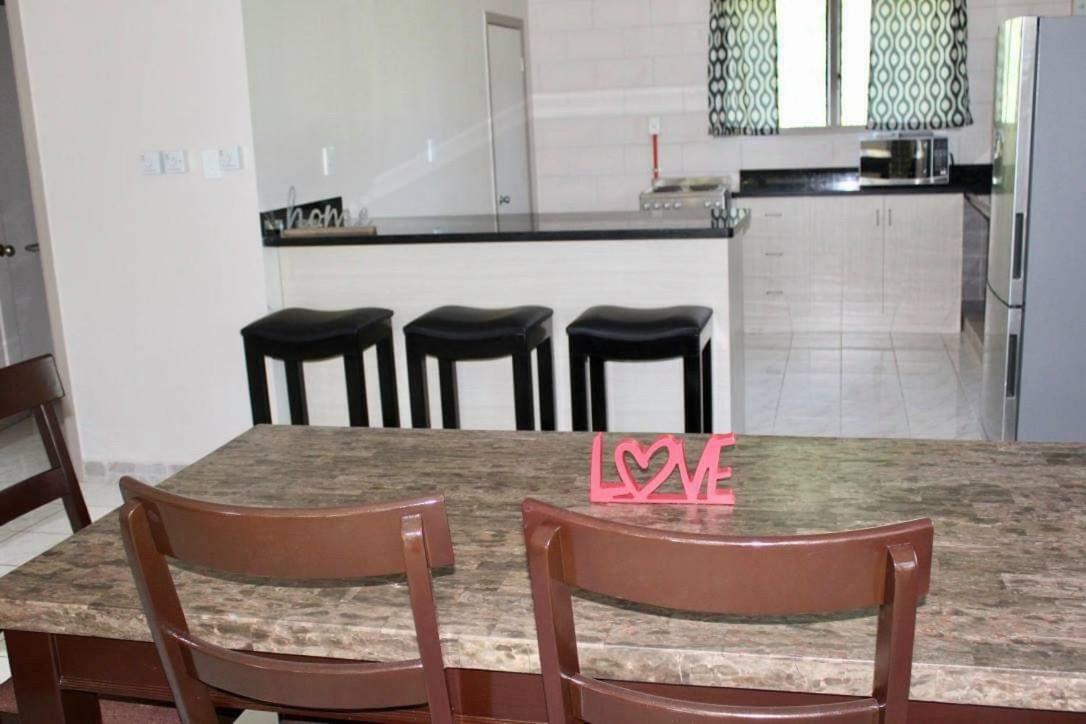 Lotopa Home Apia Luaran gambar