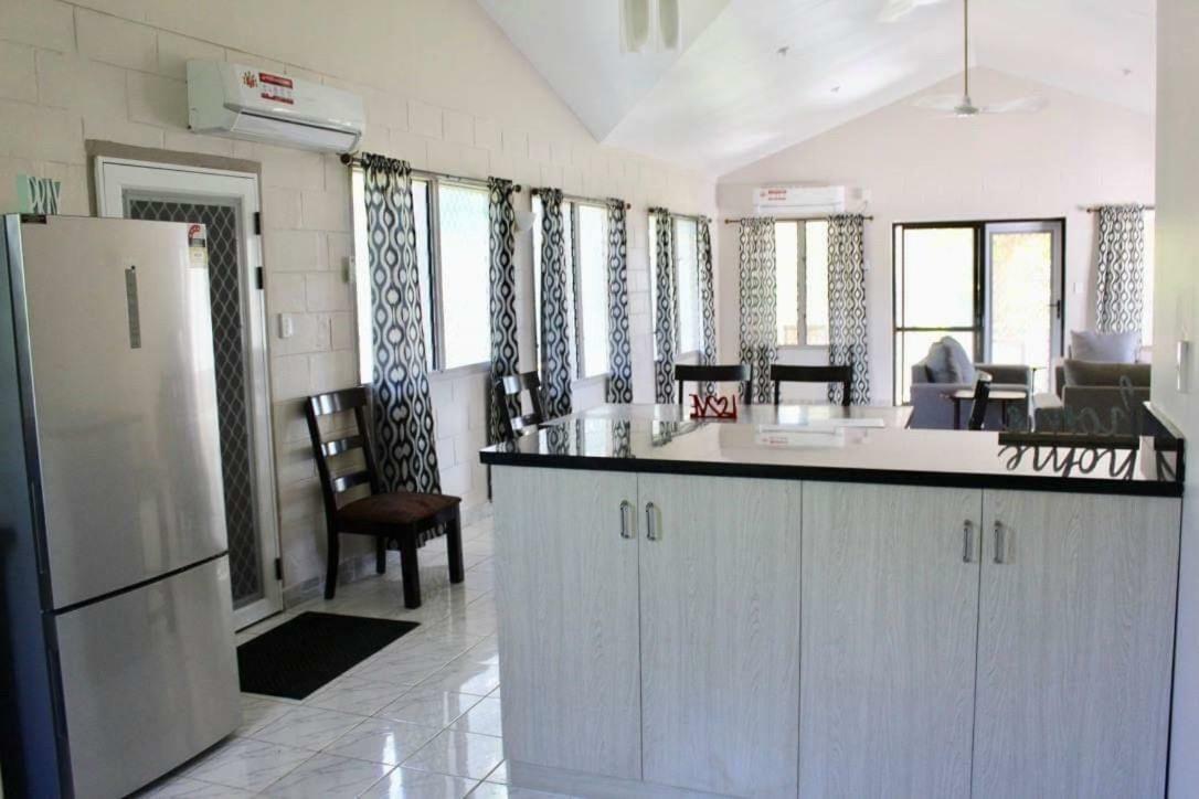 Lotopa Home Apia Luaran gambar